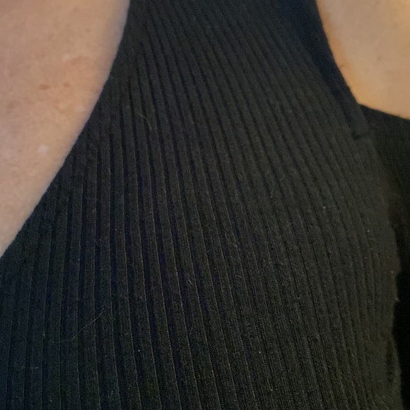 Ribbed black sweater - Picture 5 of 5